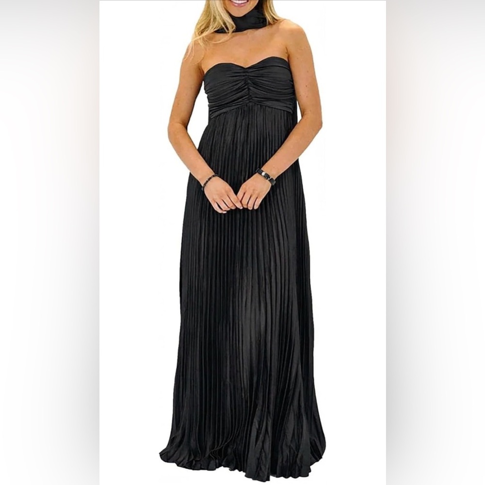 Black Pleated Maxi Dress - Women